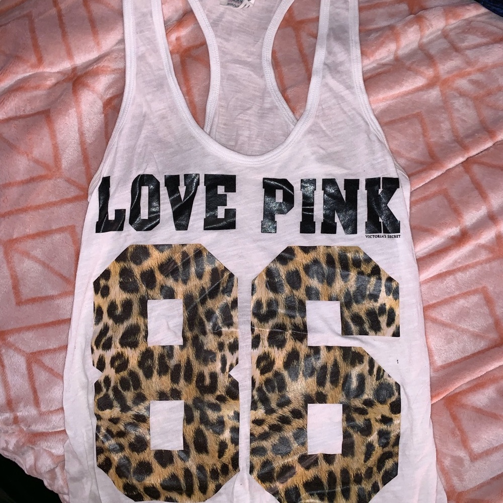 VS Pink tank